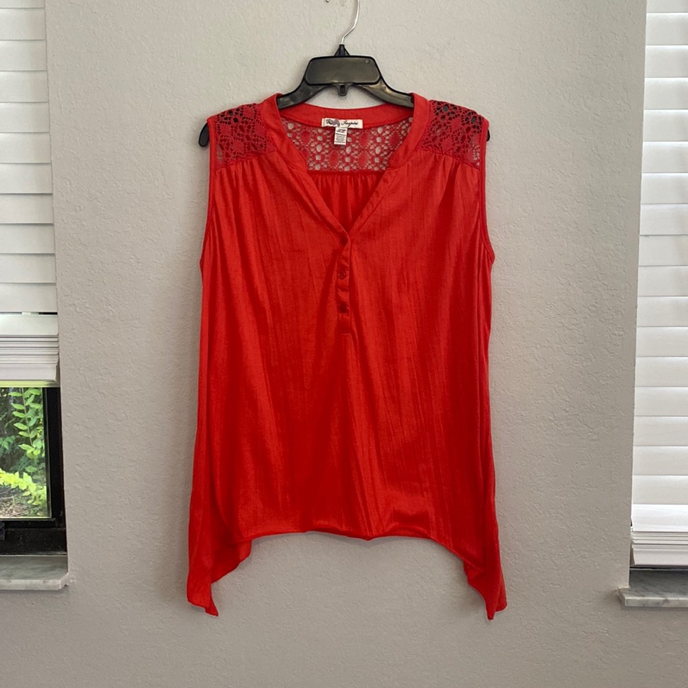 Flowy summer top!